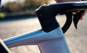 Wilier RAPIDA 105 Di2 Carbon wheels